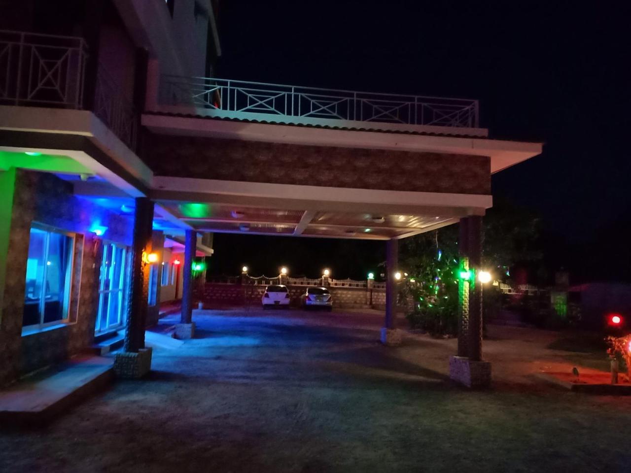 Diplomat Diani Beach Resort Kültér fotó