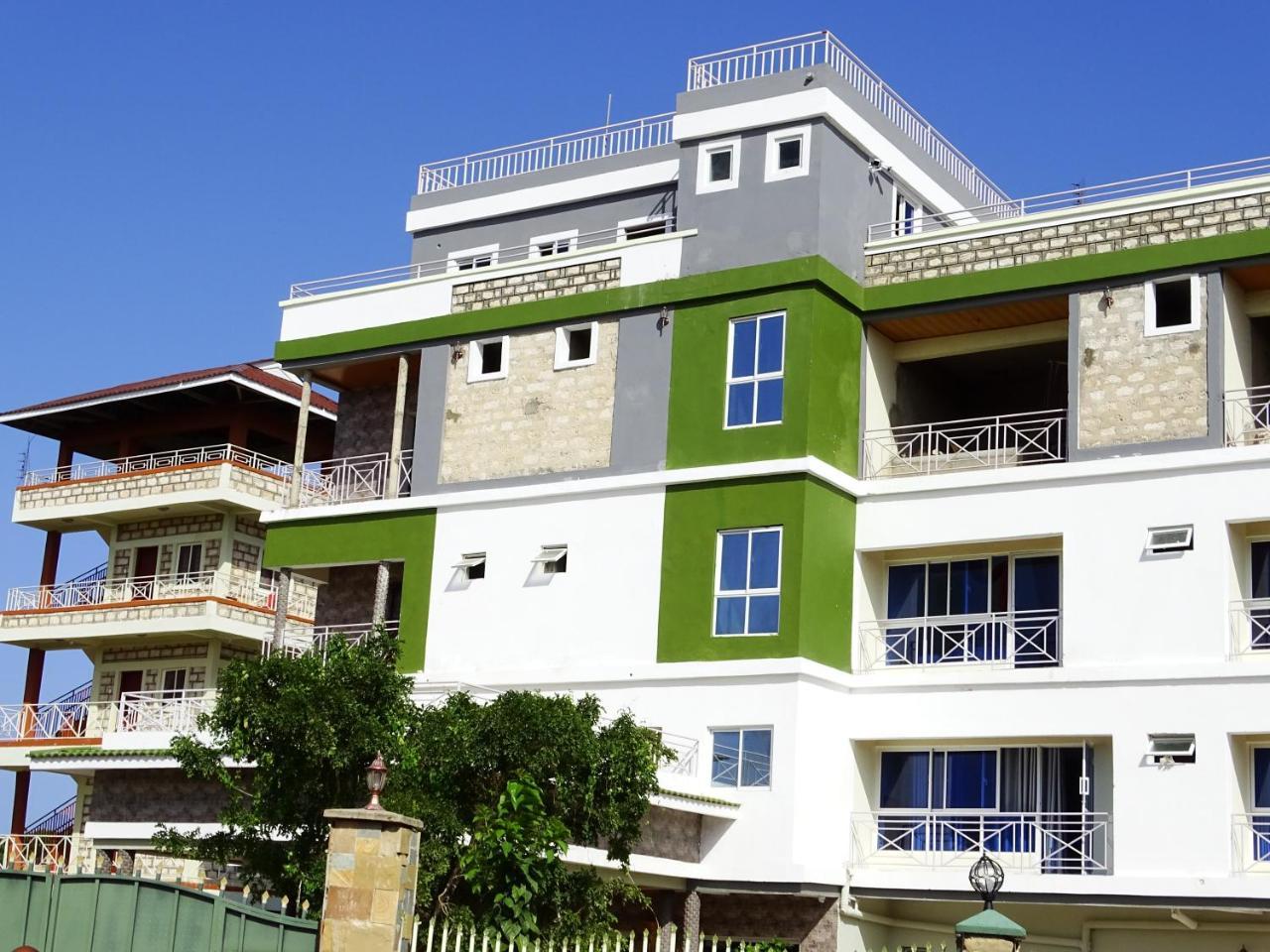 Diplomat Diani Beach Resort Kültér fotó