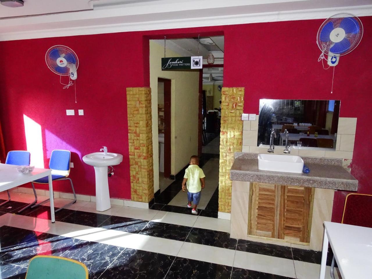 Diplomat Diani Beach Resort Kültér fotó