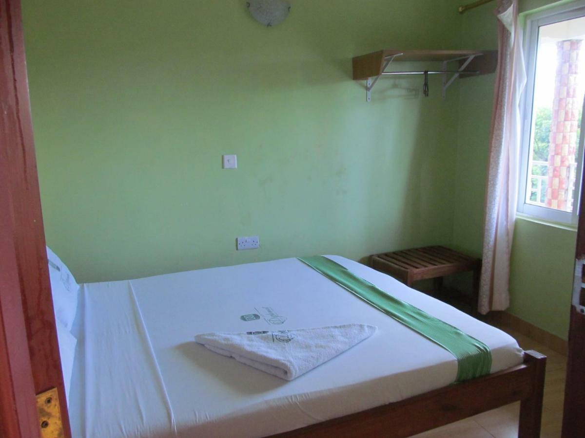 Diplomat Diani Beach Resort Kültér fotó